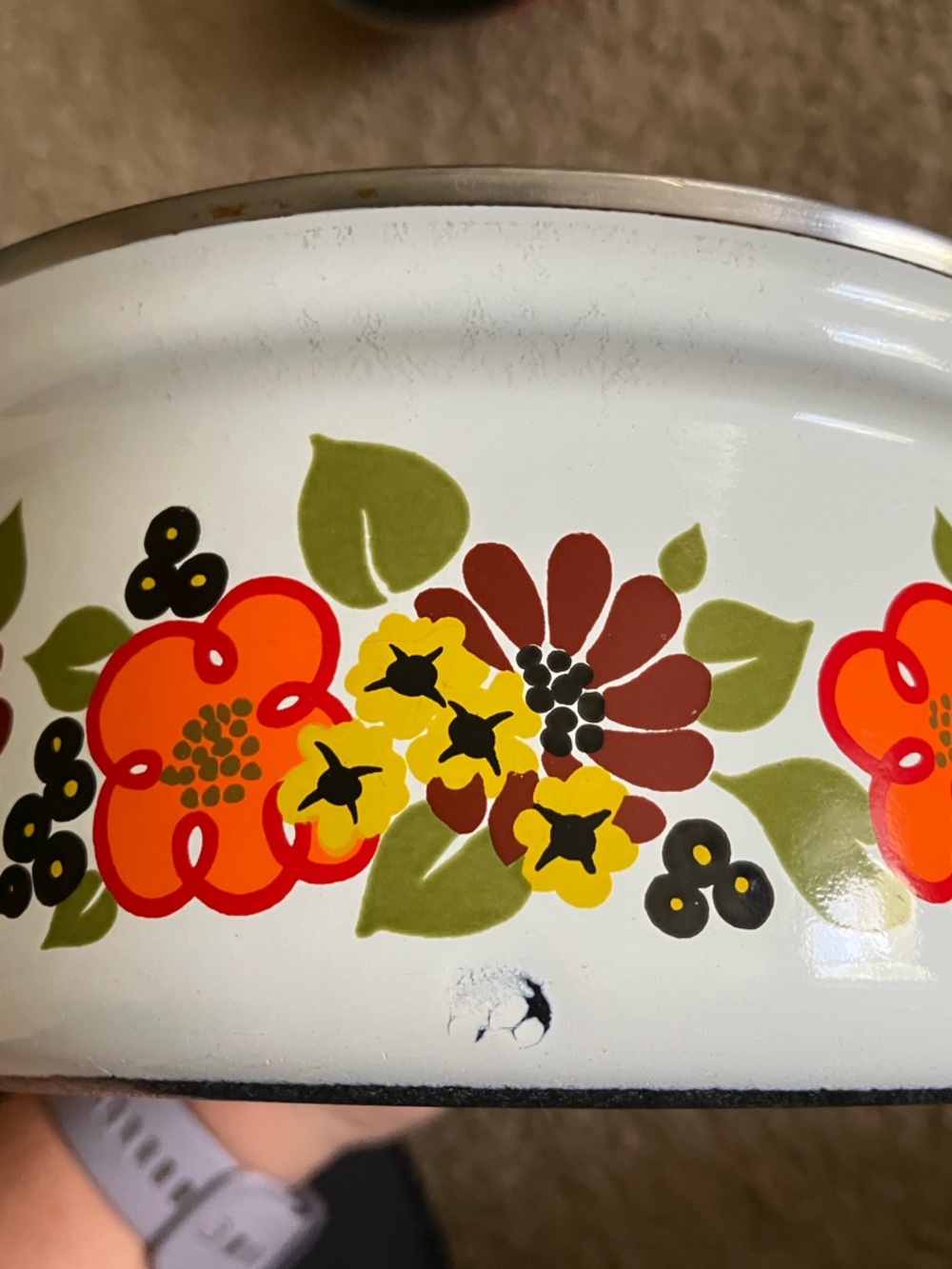 Vintage Floral Enamel Saucepan with Orange Lid - Picture 9 of 10
